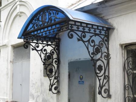 козырек, чугунное литье