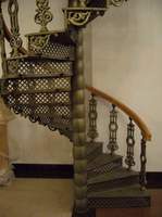 Лестница чугунная