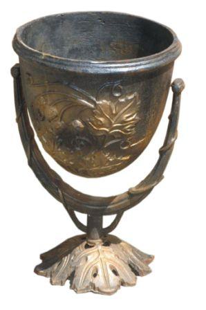 Урна чугунная